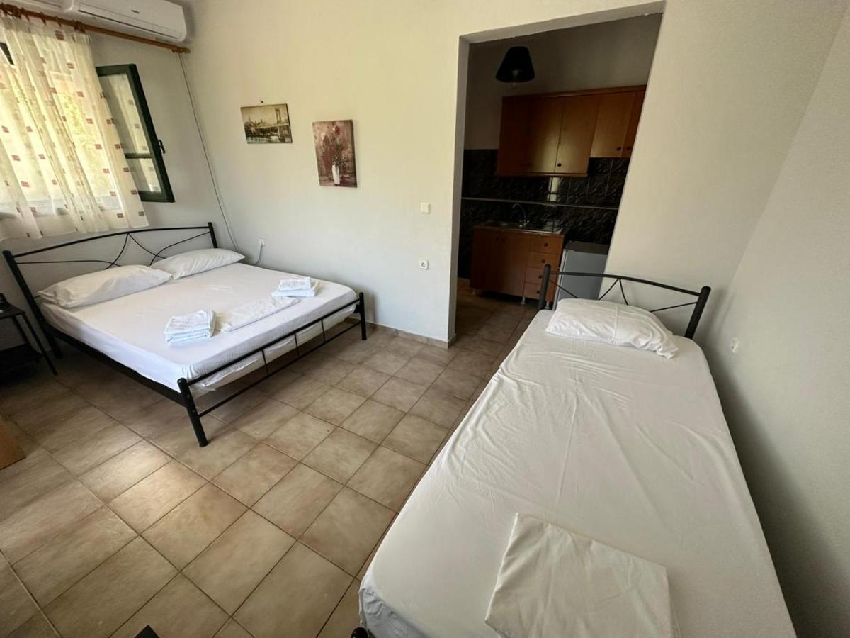 Lazari Rooms Химара Экстерьер фото